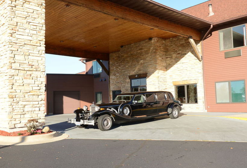 Cliffbreakers Lexington Hotel  Rockford