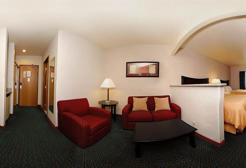 Hotel Comfort Suites Airport Oregon