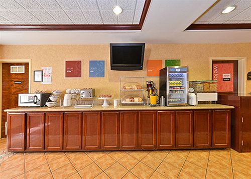 Hotel Comfort Suites of Midland  | Midland | Texas | United States 16