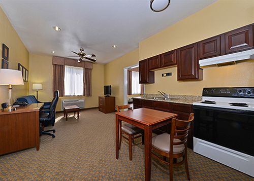 Hotel Comfort Suites of Midland  | Midland | Texas | United States 3
