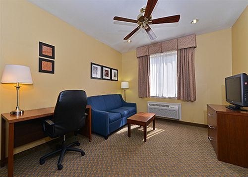 Hotel Comfort Suites of Midland  | Midland | Texas | United States 6
