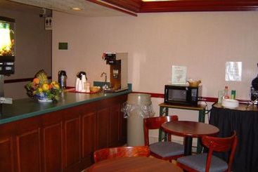 Hotel Country Hearth Inn  | Harrodsburg | Kentucky | Vereinigte Staaten 3