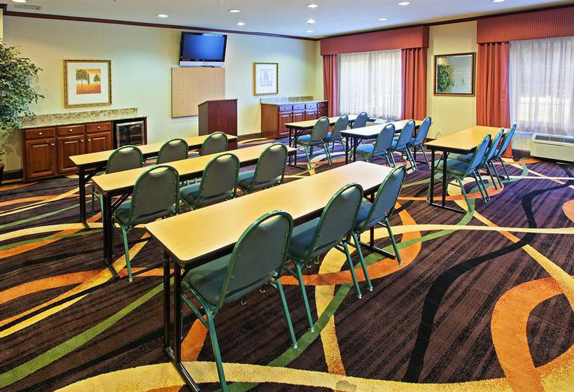 Hotel Country Inn & Suites  | Cookeville | Tennessee | United States 10