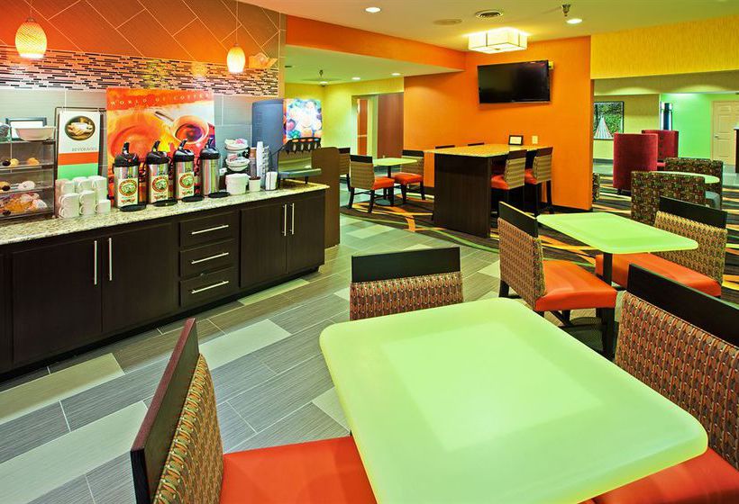 Hotel Country Inn & Suites  | Cookeville | Tennessee | United States 4