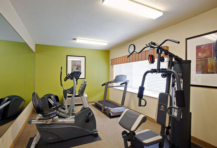 Hotel Country Inn & Suites  | Asheville | North Carolina | United States 3