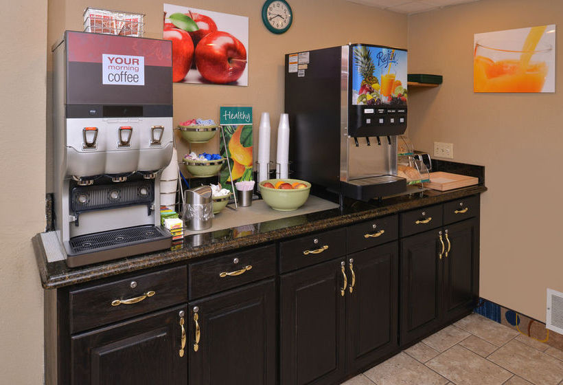 Hotel Settle Inn & Suites Shawano  | Shawano | Wisconsin | United States 10