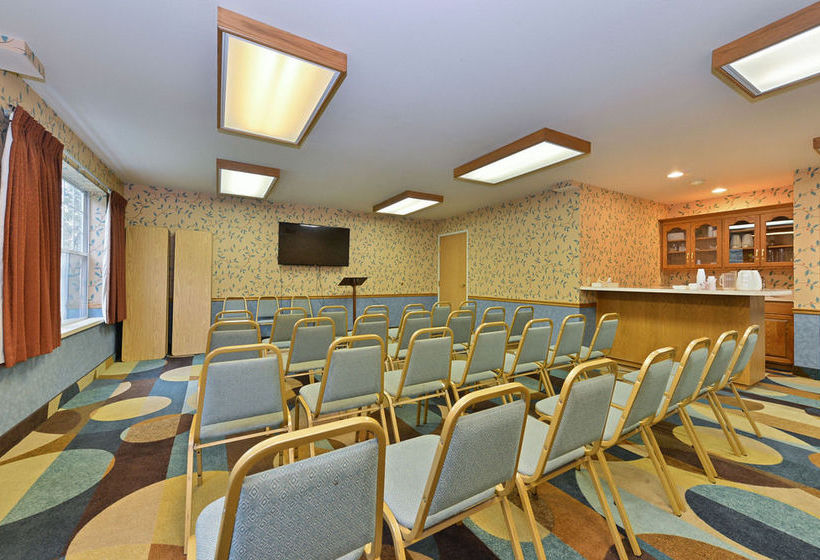 Hotel Settle Inn & Suites Shawano  | Shawano | Wisconsin | United States 16