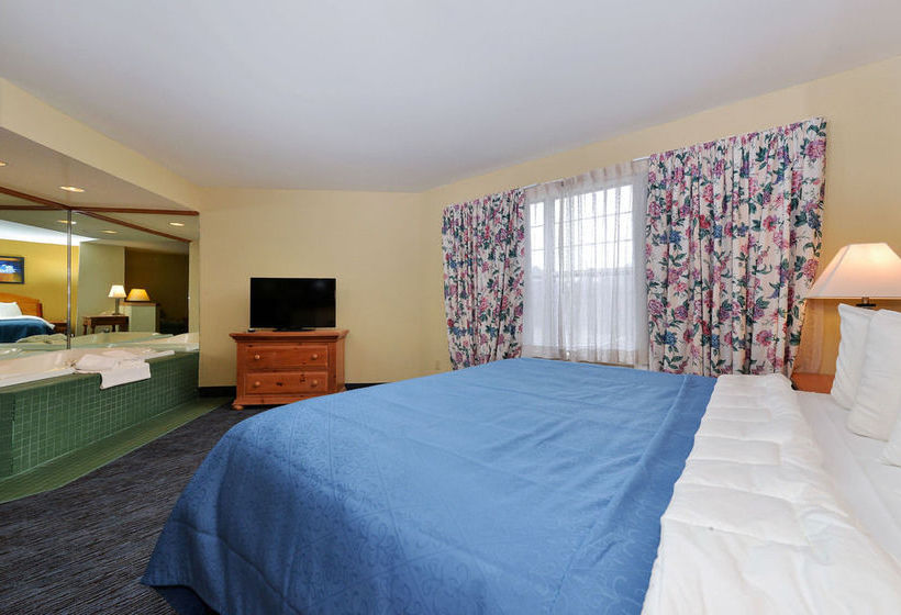 Hotel Settle Inn & Suites Shawano  | Shawano | Wisconsin | United States 3