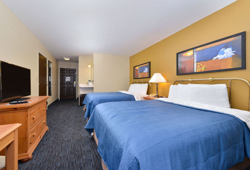 Hotel Settle Inn & Suites Shawano  | Shawano | Wisconsin | United States 4