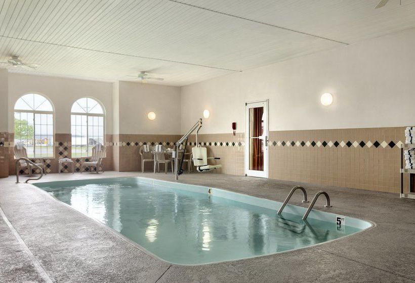 Hotel Country Inn & Suites By Carlson  | Nevada | Missouri | United States 11