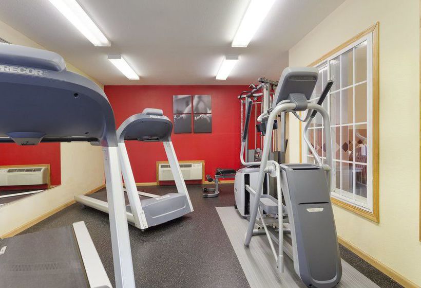 Hotel Country Inn & Suites By Carlson  | Nevada | Missouri | United States 7