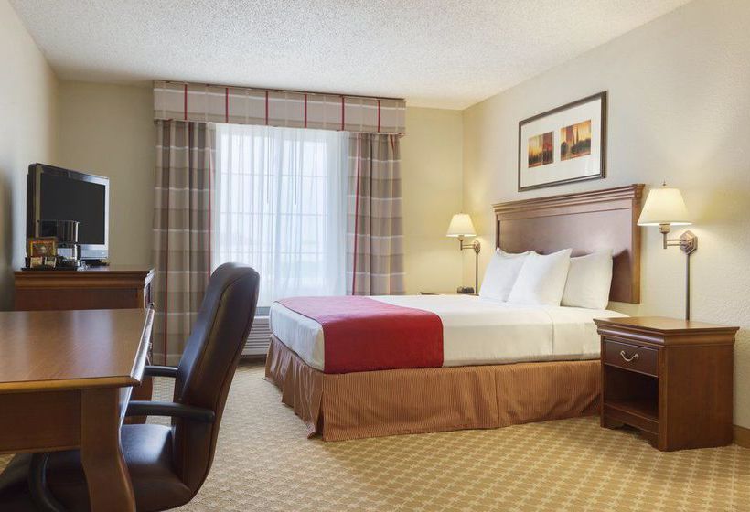Hotel Country Inn & Suites By Carlson  | Nevada | Missouri | United States 8