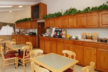 Hotel Studio 6 DFW Airport North  | Irving | Texas | United States 6