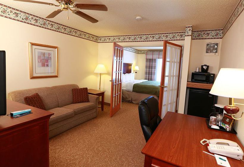 Hotel Country Inn & Suites Grand Rapids  | Grand Rapids | Michigan | United States 8