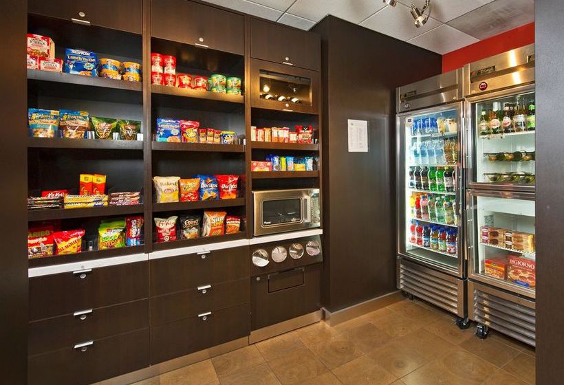 Hotel Courtyard by Marriott  | Arlington | Virginia | United States 15