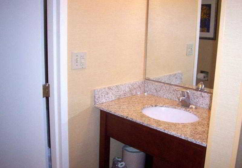 Hotel Courtyard Boston Westborough  | Westborough | Massachusetts | United States 6