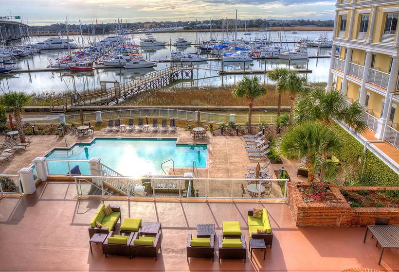 Hotel Courtyard Charleston Waterfront