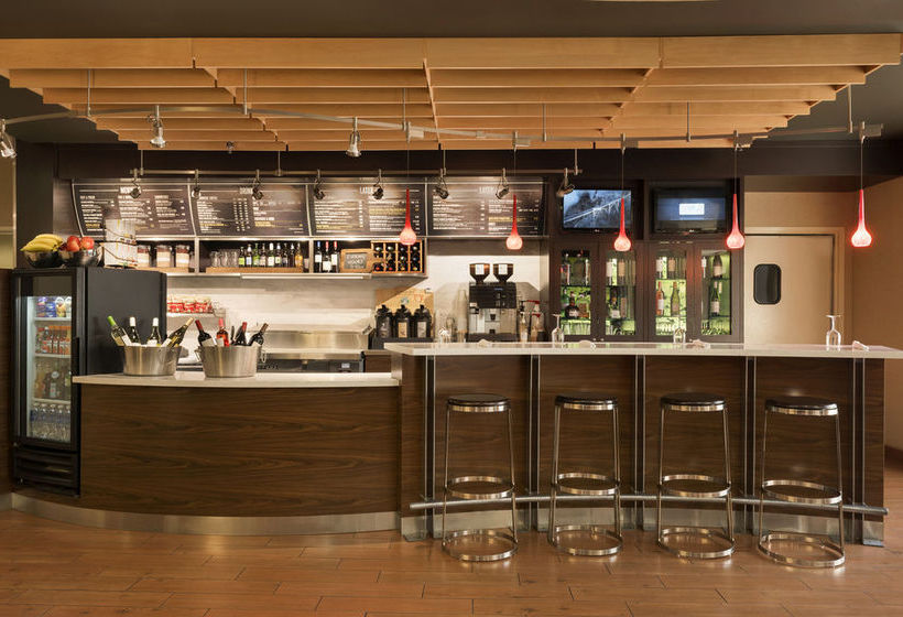 Hotel Courtyard by Marriott  | Peoria | Illinois | United States 13