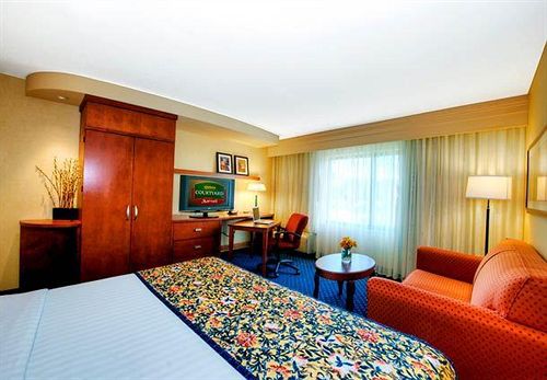Hotel Courtyard by Marriott  | Manchester | New Hampshire | United States 14