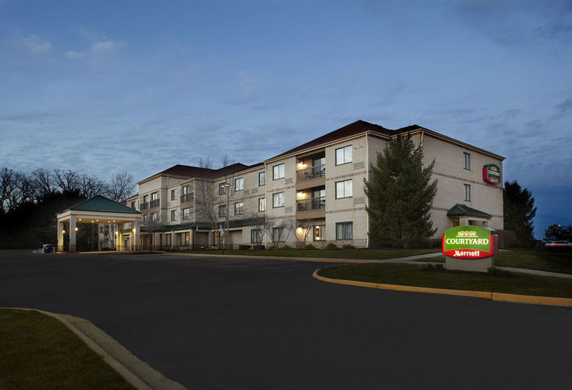 Hotel Courtyard Detroit Brighton 