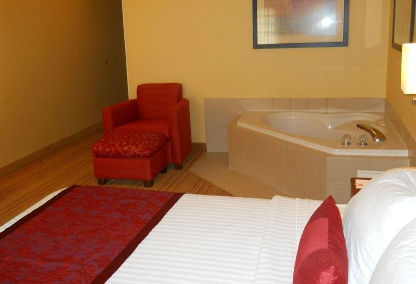 Hotel Holiday Inn Express Tifton  | Tifton | Georgia | United States 16