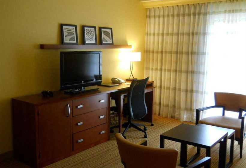 Hotel Holiday Inn Express Tifton  | Tifton | Georgia | United States 6