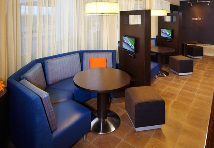 Hotel Courtyard by Marriott  | Bettendorf | Iowa | United States 8