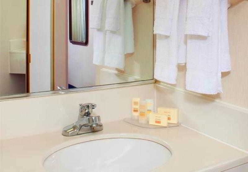 Hotel Courtyard Cleveland Westlake  | Westlake | Ohio | United States 8