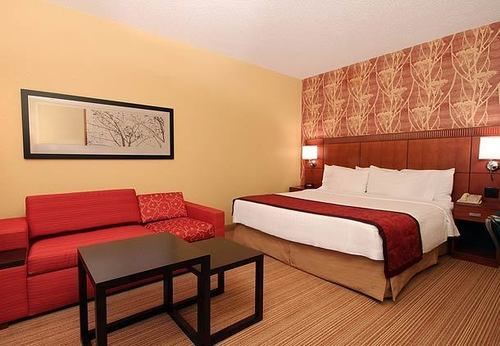 Hotel Courtyard Dallas Market Center  | Dallas | Texas | United States 12