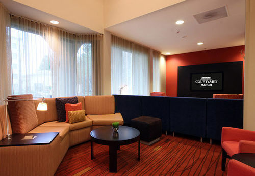 Hotel Courtyard Dallas Market Center  | Dallas | Texas | United States 18