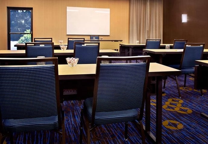 Hotel Courtyard By Marriott Newport Middletown  | Middletown | Rhode Island | United States 16