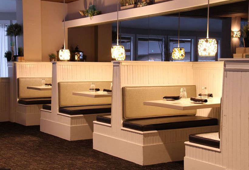 Hotel Cove At Yarmouth  | West Yarmouth | Massachusetts | United States 14