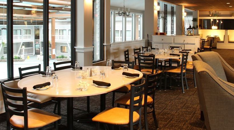 Hotel Cove At Yarmouth  | West Yarmouth | Massachusetts | United States 17