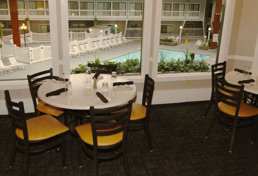 Hotel Cove At Yarmouth  | West Yarmouth | Massachusetts | United States 18