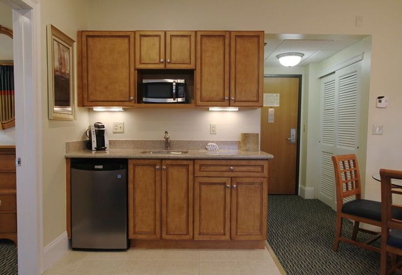 Hotel Cove At Yarmouth  | West Yarmouth | Massachusetts | United States 7