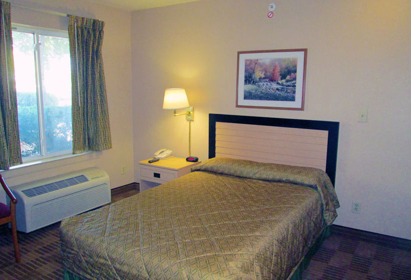 Hotel Crossland Economy Studios  | Irving | Texas | United States 3