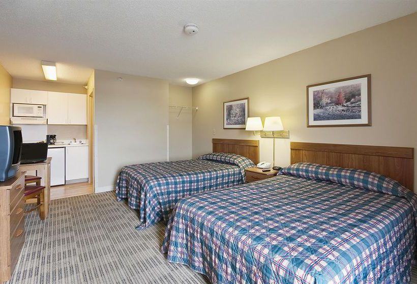 Hotel Crossland Economy Studios Aurora