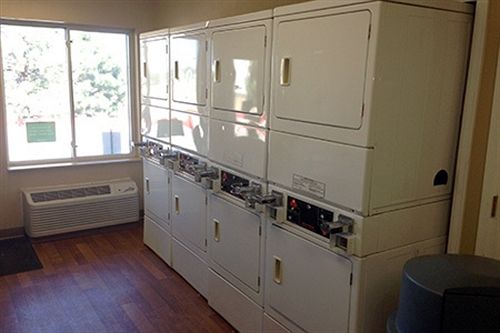 Hotel Crossland Economy Studios  | Aurora | Colorado | United States 8