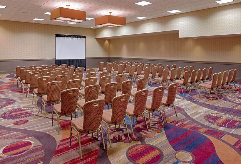 Crowne Plaza Dayton Hotel  | Dayton | Ohio | United States 6