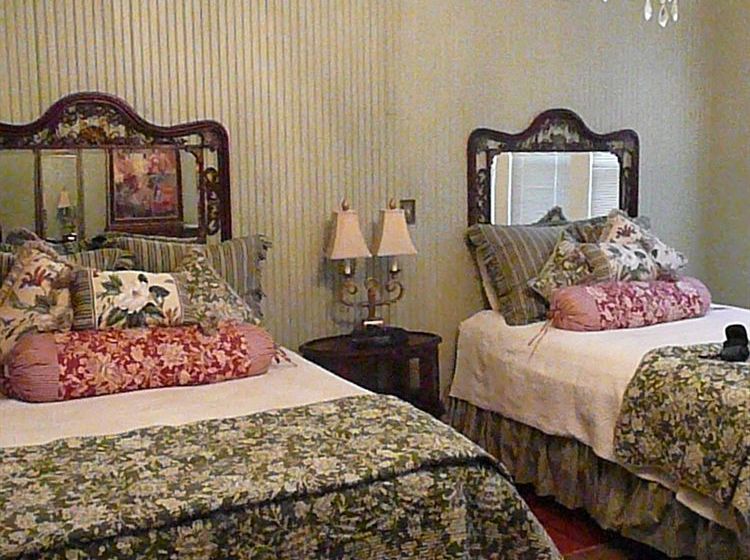 Hotel Crystal River Inn  | San Marcos | Texas | United States 3