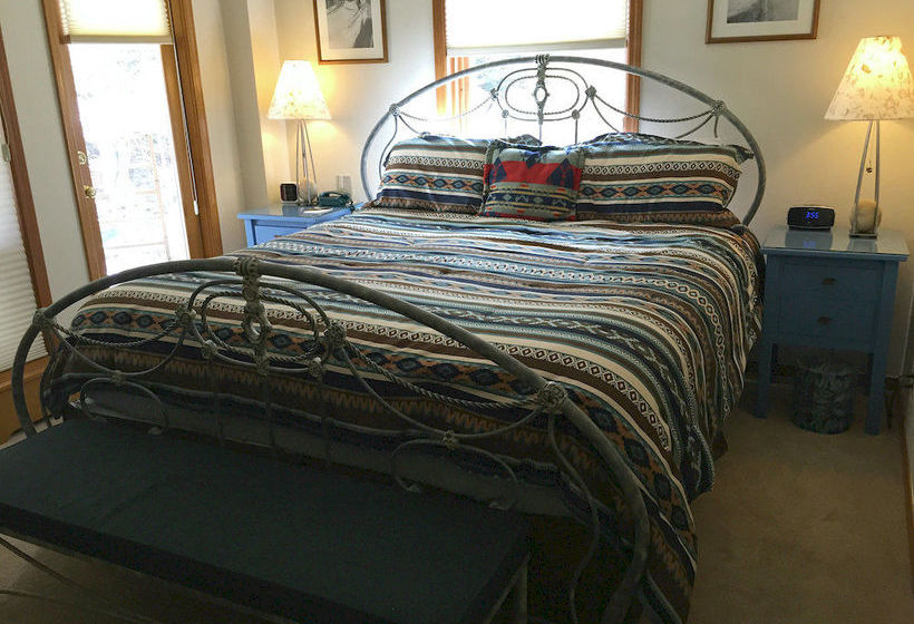 Chamonix Condominium Hotel  | Snowmass Village | Colorado | United States 8