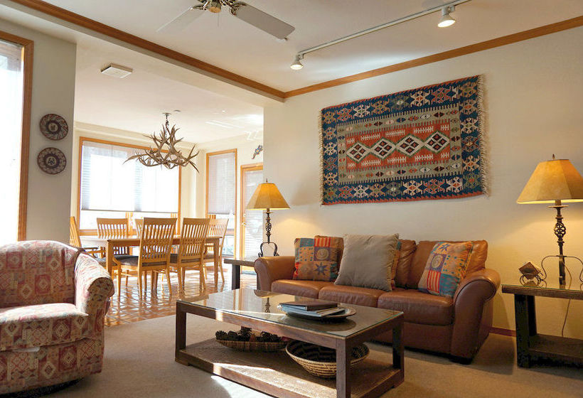 Chamonix Condominium Hotel  | Snowmass Village | Colorado | United States 9