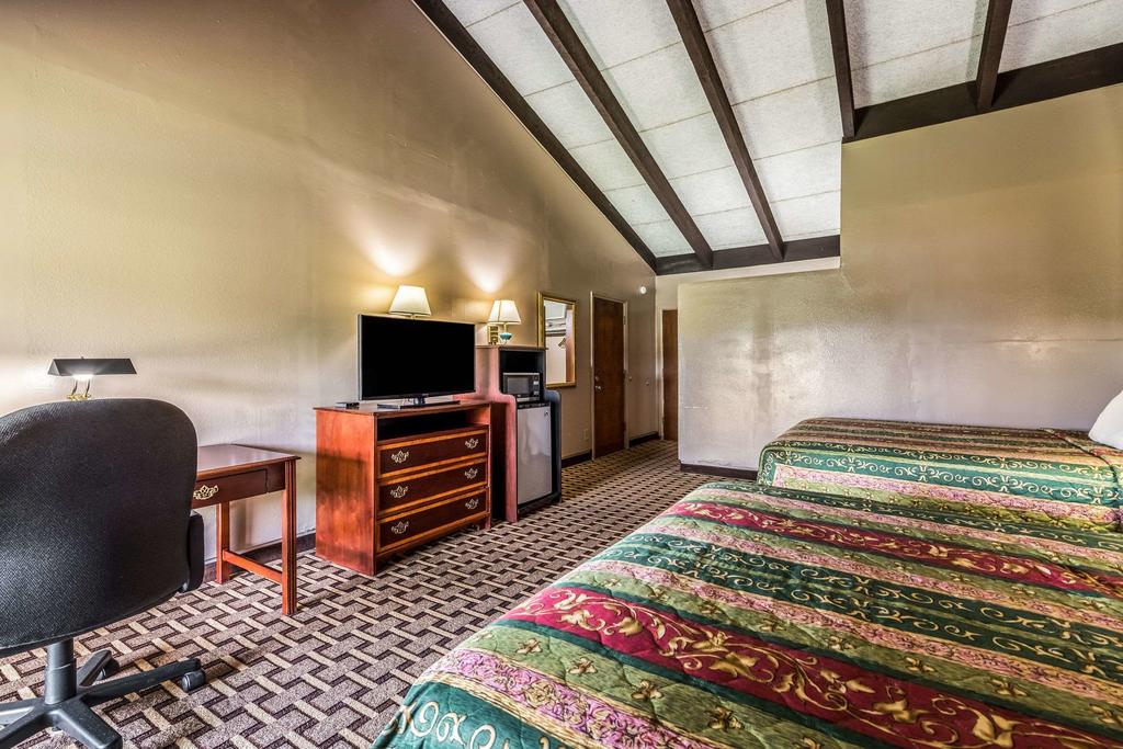 Hotel Knights Inn Franklin Nc  | Franklin | North Carolina | United States 11