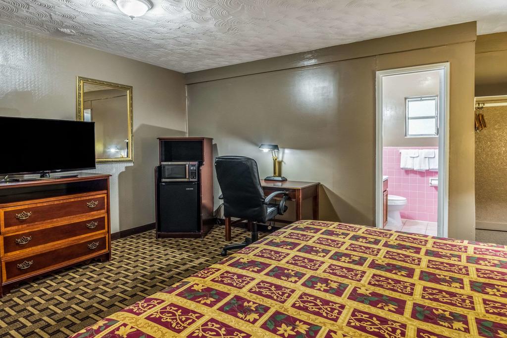 Hotel Knights Inn Franklin Nc  | Franklin | North Carolina | United States 14