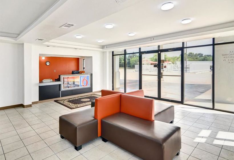 Motel 6 Lindale  | Lindale | Texas | United States 3