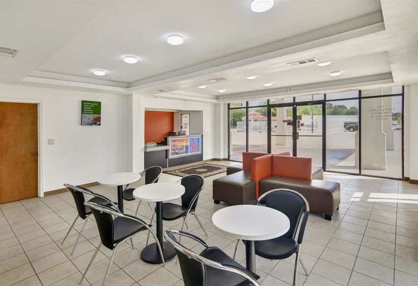 Motel 6 Lindale  | Lindale | Texas | United States 7