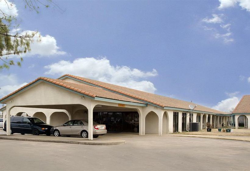 Hotel Americas Best Value Inn Bonham  | Bonham | Texas | United States 8