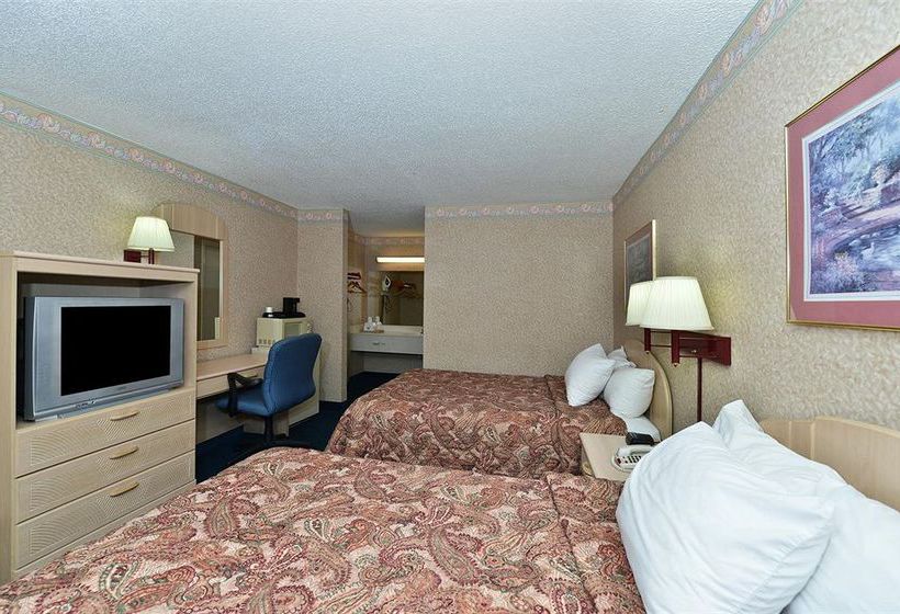 Hotel Americas Best Value Inn Greensboro  | Greensboro | North Carolina | United States 10