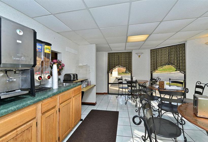 Hotel Americas Best Value Inn Greensboro  | Greensboro | North Carolina | United States 2