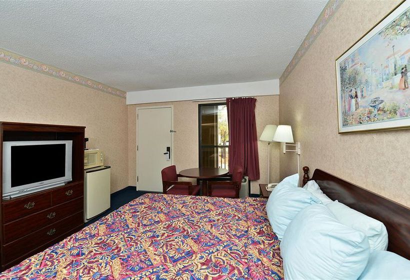 Hotel Americas Best Value Inn Greensboro  | Greensboro | North Carolina | United States 3